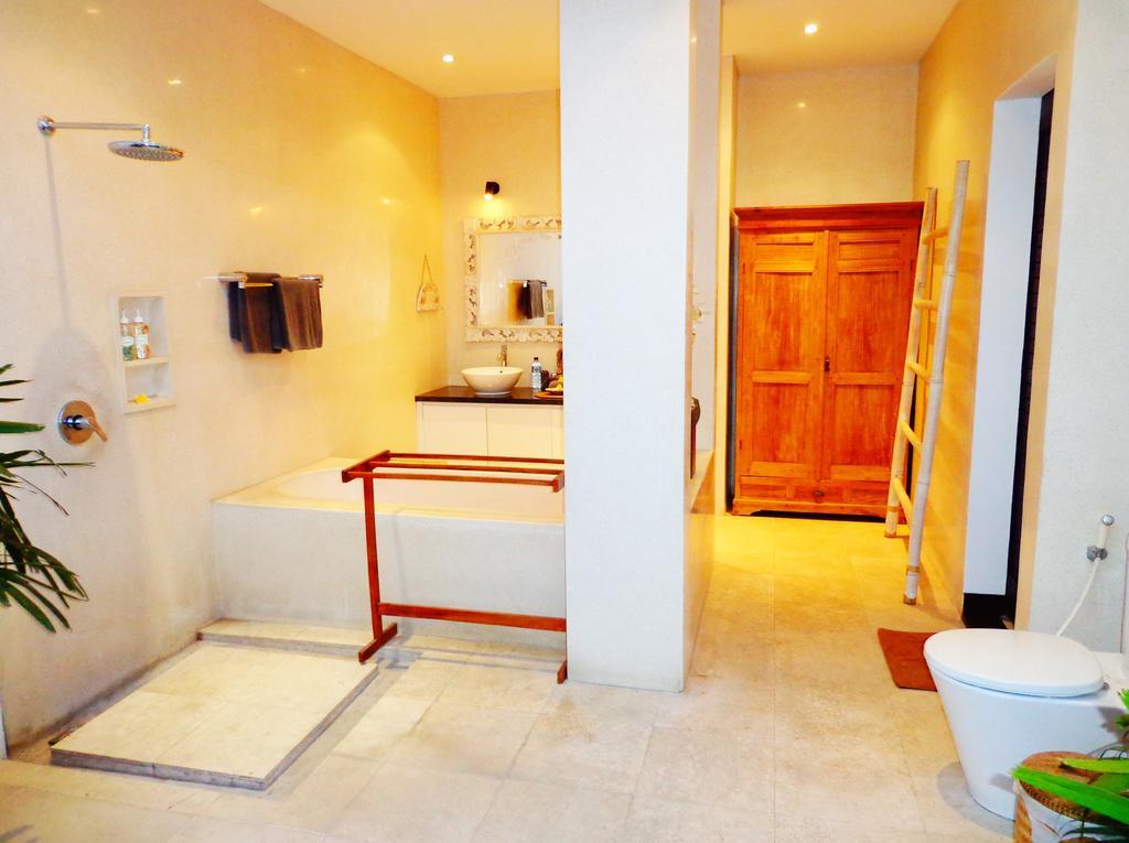 Villa Vanilla 1 Seminyak  Ruang foto